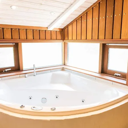 Holiday Lxxxv Holiday home Fano